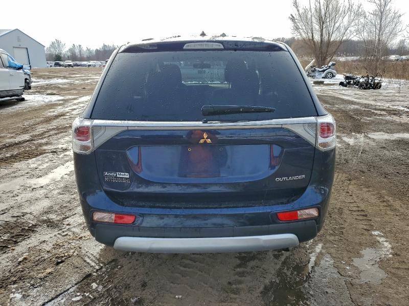 Photo 6 from auction – 2015 MITSUBISHI OUTLANDER with VIN JA4AD2A32FZ002084