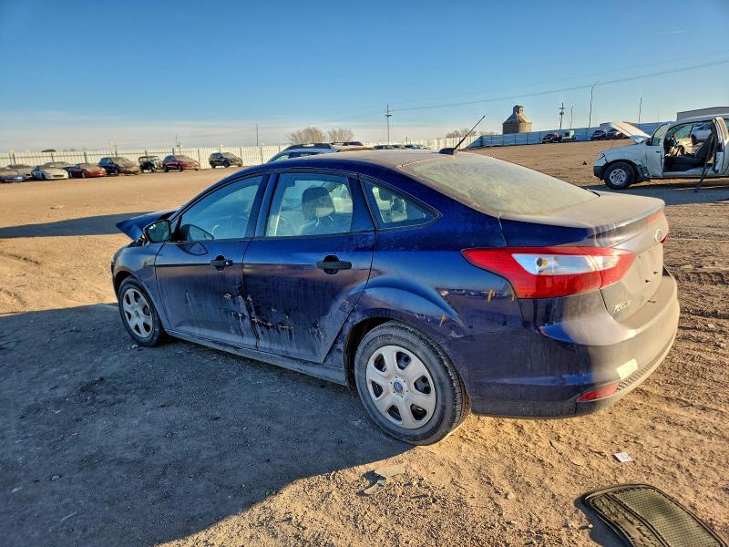 Photo 2 from auction – 2012 FORD FOCUS S with VIN 1FAHP3E2XCL119693