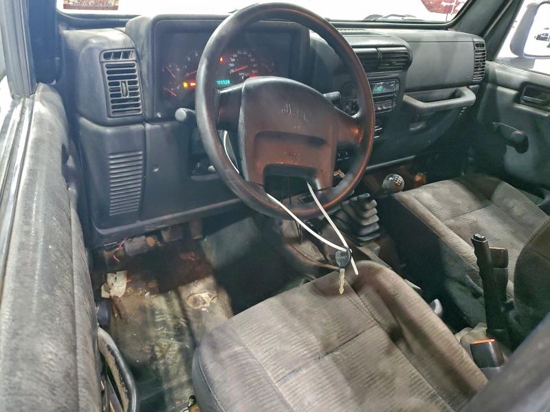 Photo 8 from auction – 2004 JEEP WRANGLER X with VIN 1J4FA39S94P750064