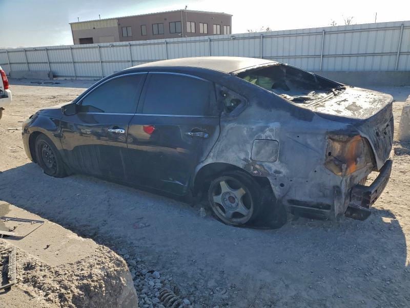 Zdjęcie 2 z aukcji – 2015 NISSAN ALTIMA z VIN 1N4AL3AP2FC135776
