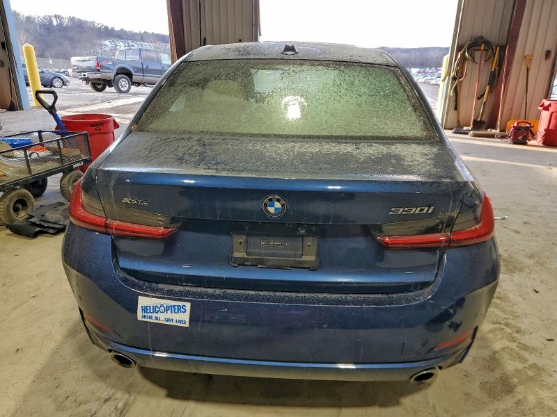 Photo 6 from auction – 2023 BMW 330XI with VIN 3MW89FF04P8D43376