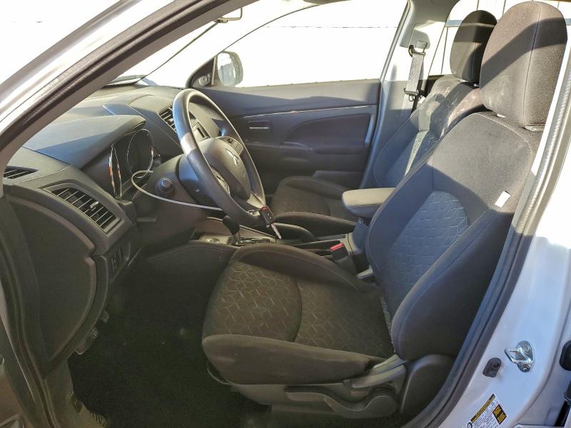 Photo 7 from auction – 2025 MITSUBISHI OUTLANDER with VIN JA4ARUAU8SU003222