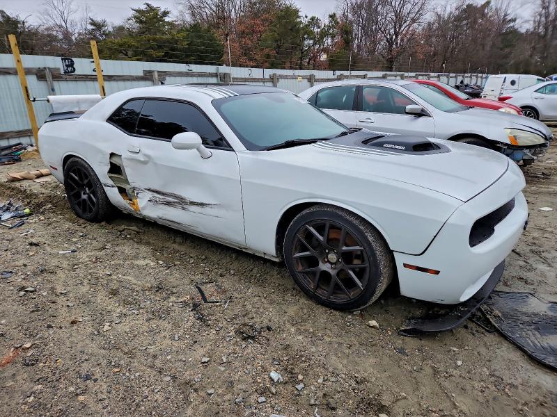Photo 4 from auction – 2016 DODGE CHALLENGER with VIN 2C3CDZBT3GH353095