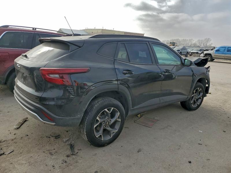 Photo 3 from auction – 2025 CHEVROLET TRAX with VIN KL77LHEP6SC042990