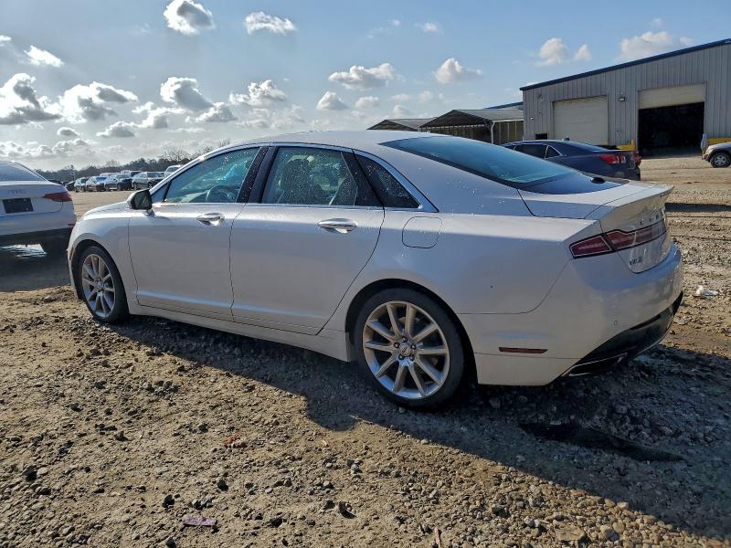 Photo 2 from auction – 2014 LINCOLN MKZ with VIN 3LN6L2G95ER822121