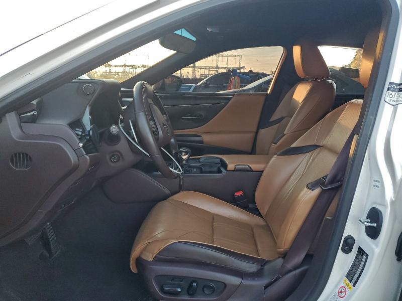 Photo 7 from auction – 2019 LEXUS ES 300H with VIN 58AB21B14KU003434