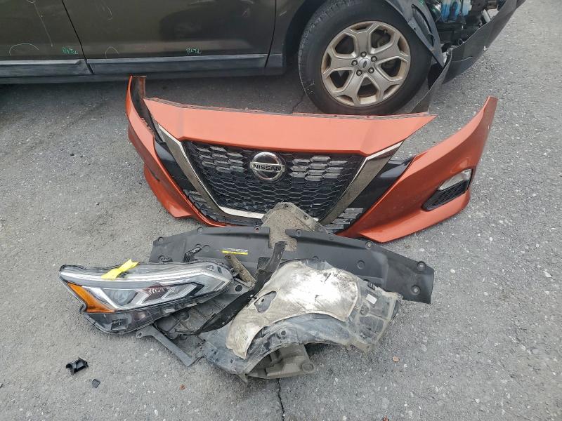 Photo 12 from auction – 2021 NISSAN ALTIMA SR with VIN 1N4BL4CW7MN421493