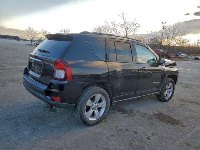 Photo 3 from auction – 2015 JEEP COMPASS SP with VIN 1C4NJDBB1FD332314