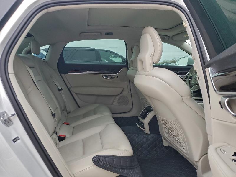 Photo 10 from auction – 2018 VOLVO S90 T5 MOM with VIN LVY982AK3JP034530