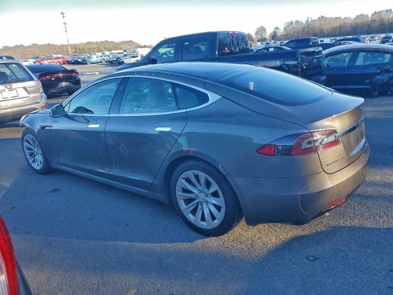 Photo 2 from auction – 2016 TESLA MODEL S with VIN 5YJSA1E28GF168129