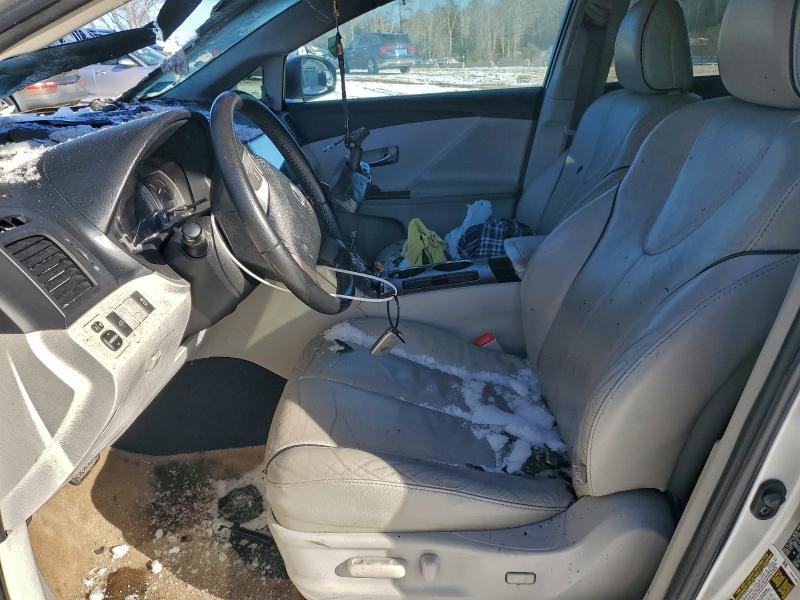 Photo 7 from auction – 2009 TOYOTA VENZA with VIN 4T3BE11A49U008179