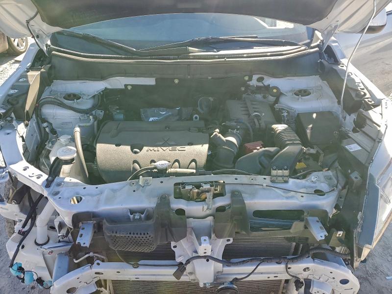 Photo 12 from auction – 2023 MITSUBISHI OUTLANDER with VIN JA4ARUAU0PU004839
