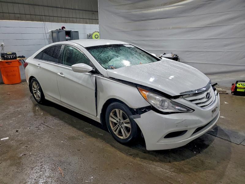 Photo 4 from auction – 2012 HYUNDAI SONATA GLS with VIN 5NPEB4AC8CH429653