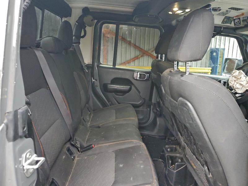 Photo 10 from auction – 2021 JEEP GLADIATOR with VIN 1C6JJTEG4ML528743