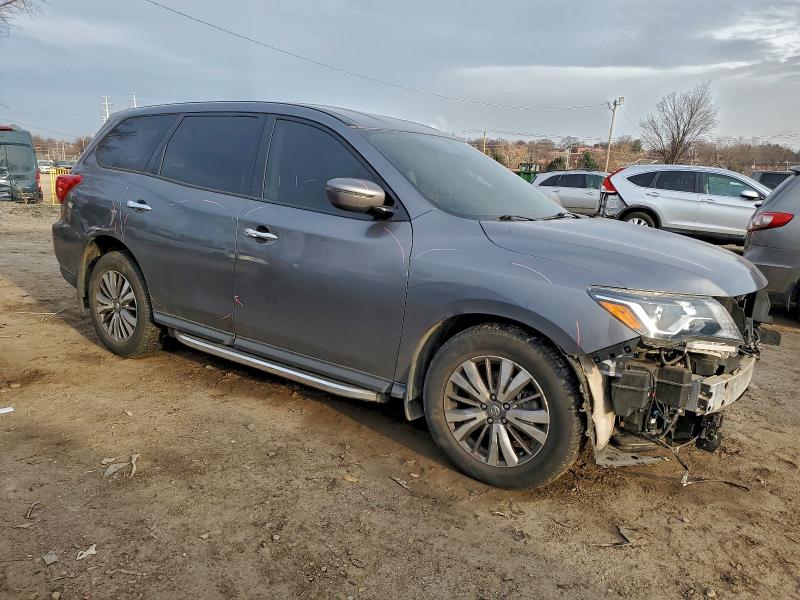 Photo 4 from auction – 2019 NISSAN PATHFINDER with VIN 5N1DR2MM2KC609684