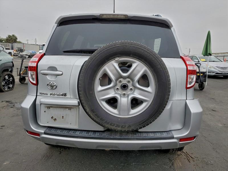 Photo 6 from auction – 2009 TOYOTA RAV4 with VIN JTMZF33V19D010010