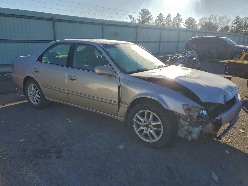 Photo 4 from auction – 2001 TOYOTA CAMRY LE with VIN 4T1BF28K81U129232