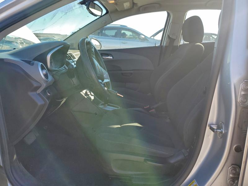 Photo 7 from auction – 2017 CHEVROLET SONIC LT with VIN 1G1JD5SH1H4101358