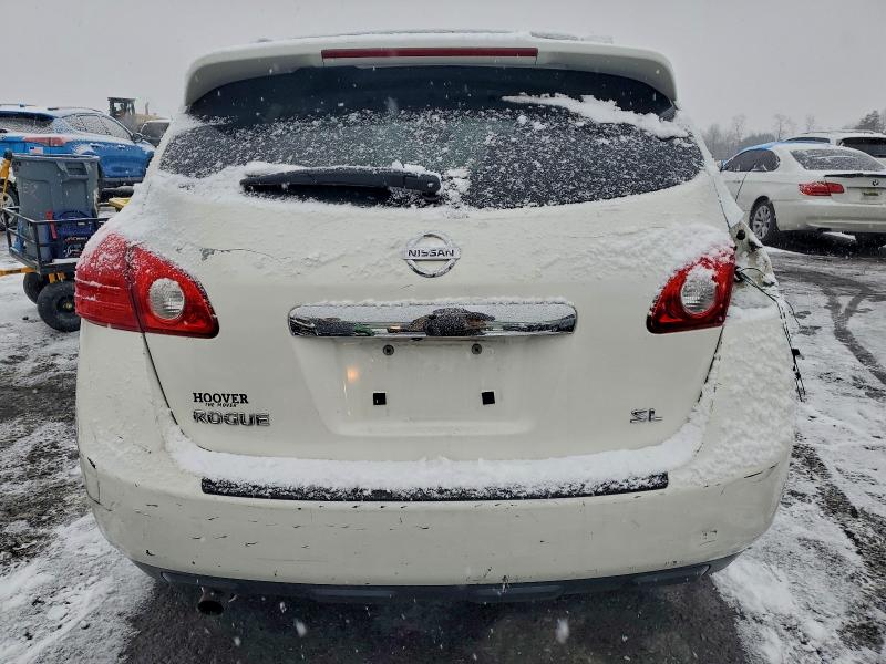 Photo 6 from auction – 2013 NISSAN ROGUE S with VIN JN8AS5MT2DW543745