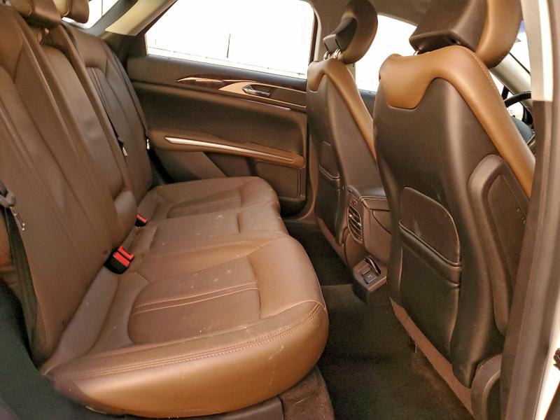Photo 10 from auction – 2015 LINCOLN MKZ with VIN 3LN6L2J96FR621774
