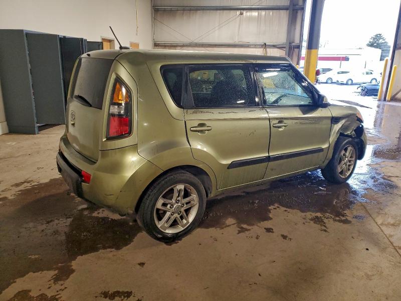 Фото 3 с аукциона – 2011 KIA SOUL с VIN KNDJT2A20B7214634