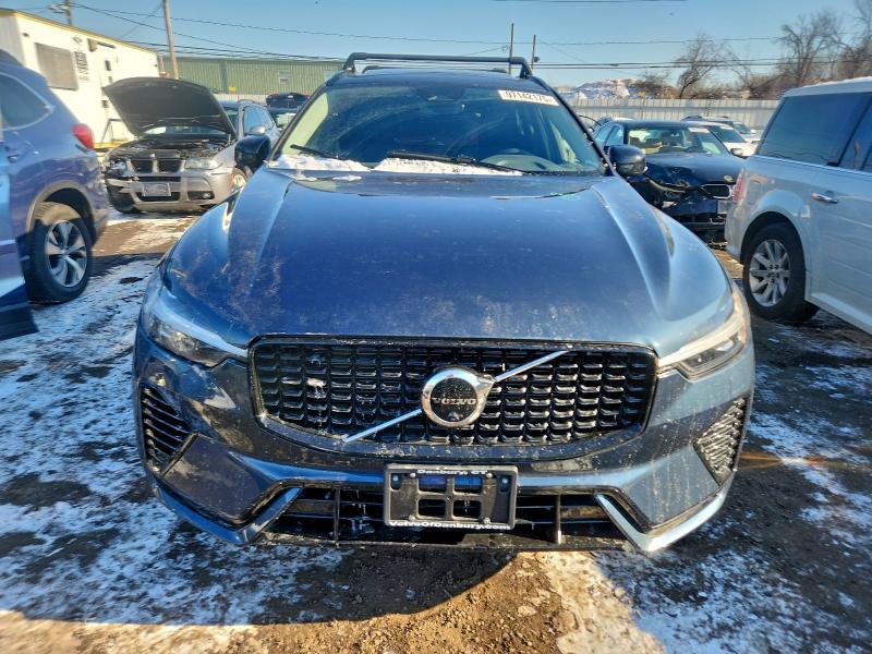 Photo 5 from auction – 2023 VOLVO XC60 PLUS with VIN YV4H60DW5P1218372