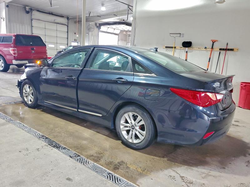 Photo 2 from auction – 2014 HYUNDAI SONATA GLS with VIN 5NPEB4AC6EH825082