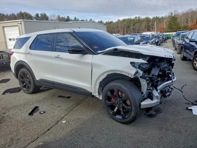 Photo 4 from auction – 2022 FORD EXPLORER S with VIN 1FM5K8GC4NGB57488