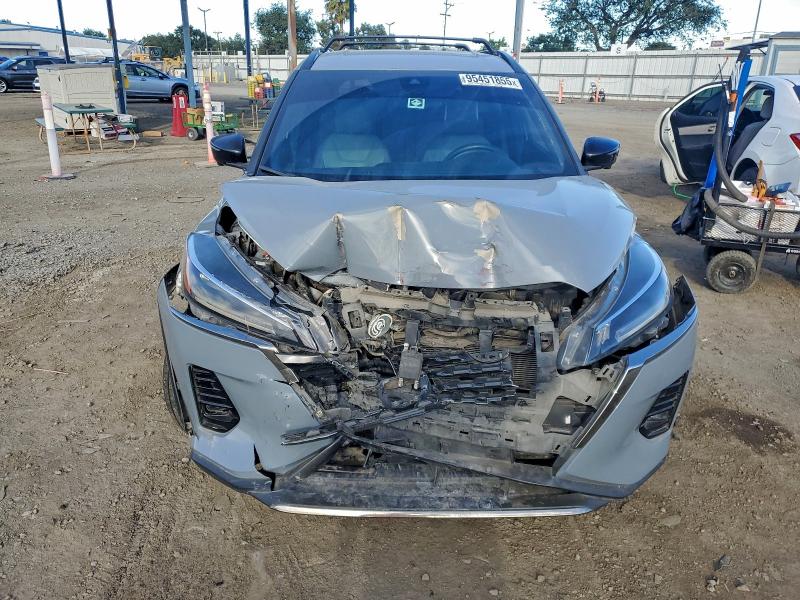 Photo 5 from auction – 2021 NISSAN KICKS SR with VIN 3N1CP5DV5ML554190