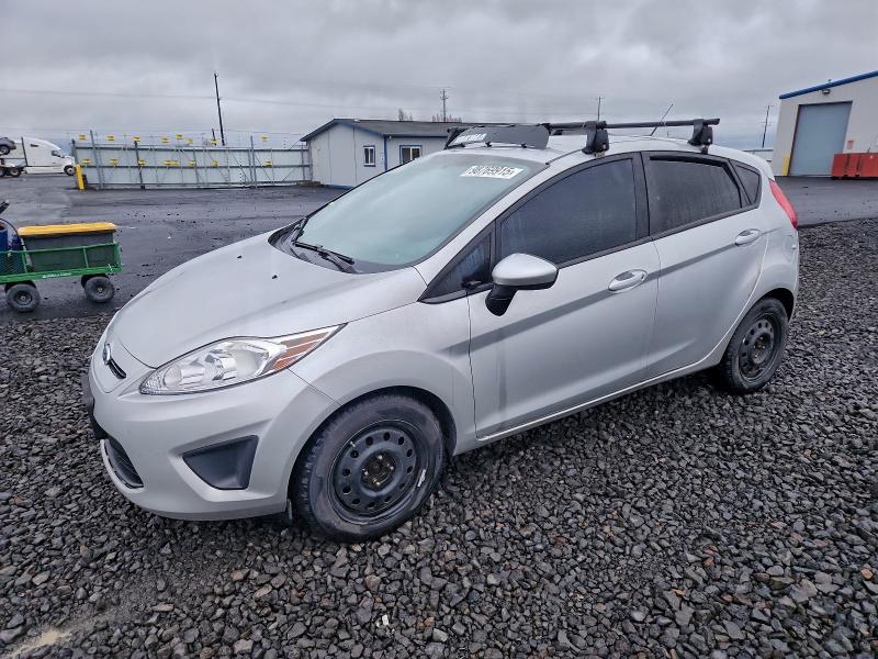 FORD FIESTA SE 2013 with VIN 3FADP4EJ1DM172942 - Photo from auction