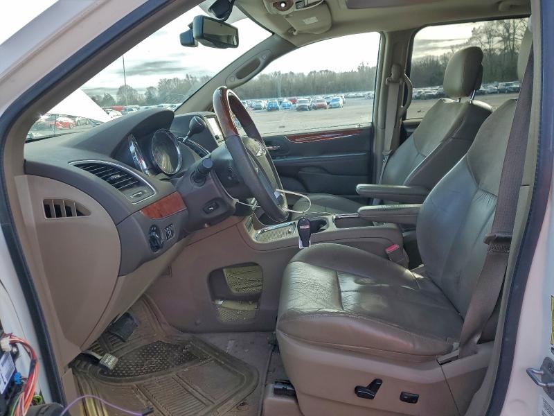 Photo 7 from auction – 2013 CHRYSLER TOWN & COU with VIN 2C4RC1GG3DR535262