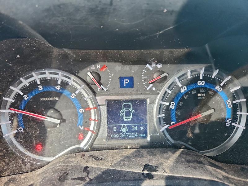 Photo 9 from auction – 2018 TOYOTA 4RUNNER SR with VIN JTEBU5JR5J5533498