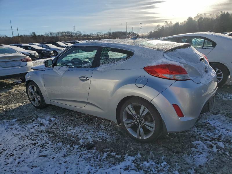 Photo 2 from auction – 2016 HYUNDAI VELOSTER with VIN KMHTC6AD4GU248193