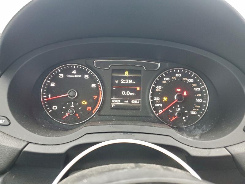 Photo 9 from auction – 2018 AUDI Q3 PREMIUM with VIN WA1HCCFS8JR026552