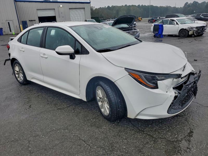 Photo 4 from auction – 2022 TOYOTA COROLLA LE with VIN 5YFVPMAE2NP289186