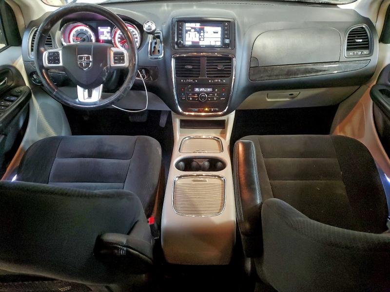 Photo 8 from auction – 2016 DODGE GRAND CARA with VIN 2C4RDGDG6GR317082