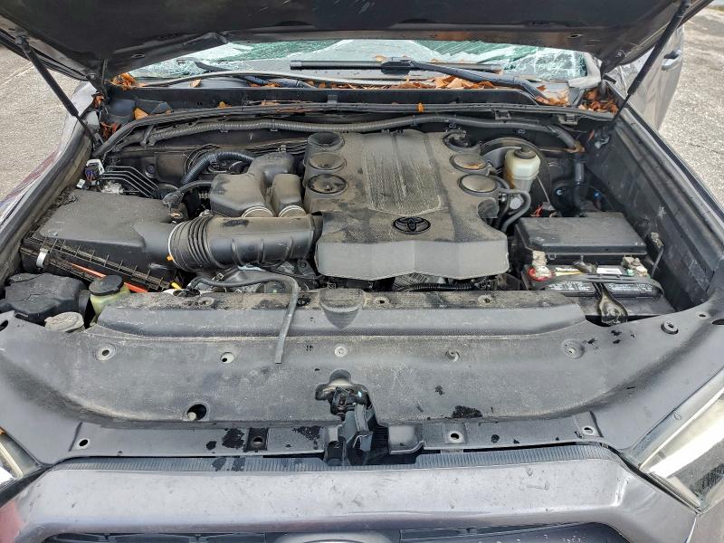 Photo 12 from auction – 2016 TOYOTA 4RUNNER with VIN JTEZU5JR9G5137100