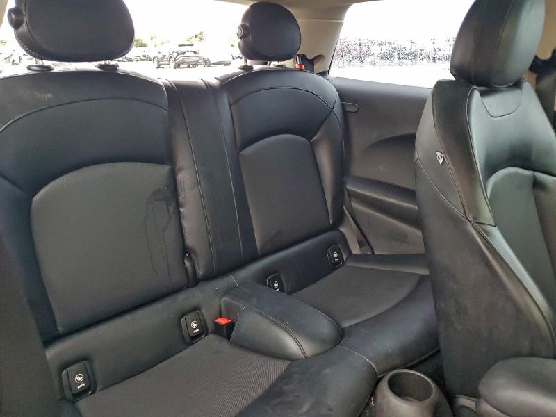 Photo 11 from auction – 2015 MINI COOPER S with VIN WMWXP7C5XF2A36883