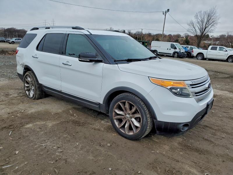 Photo 4 from auction – 2015 FORD EXPLORER X with VIN 1FM5K7D86FGB15514