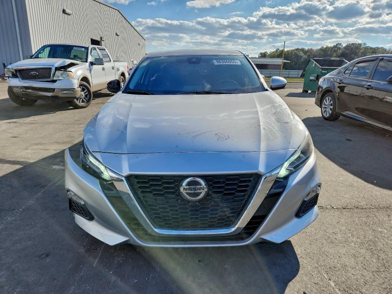 Photo 5 from auction – 2021 NISSAN ALTIMA SV with VIN 1N4BL4DV2MN359510