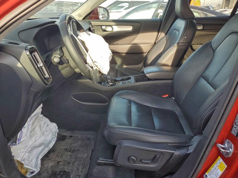 Photo 7 from auction – 2019 VOLVO XC40 T5 MO with VIN YV4162UK7K2089130