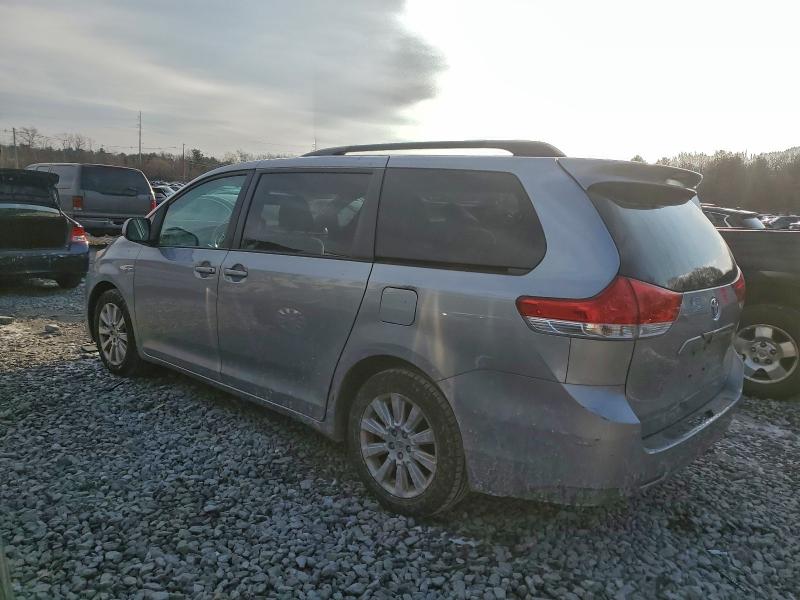 Zdjęcie 2 z aukcji – 2012 TOYOTA SIENNA LE z VIN 5TDJK3DC7CS048844