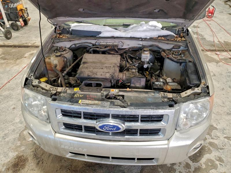 Photo 12 from auction – 2011 FORD ESCAPE XLT with VIN 1FMCU0DG0BKC21982