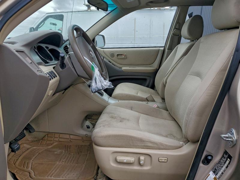 Photo 7 from auction – 2006 TOYOTA HIGHLANDER with VIN JTEDP21A960123364