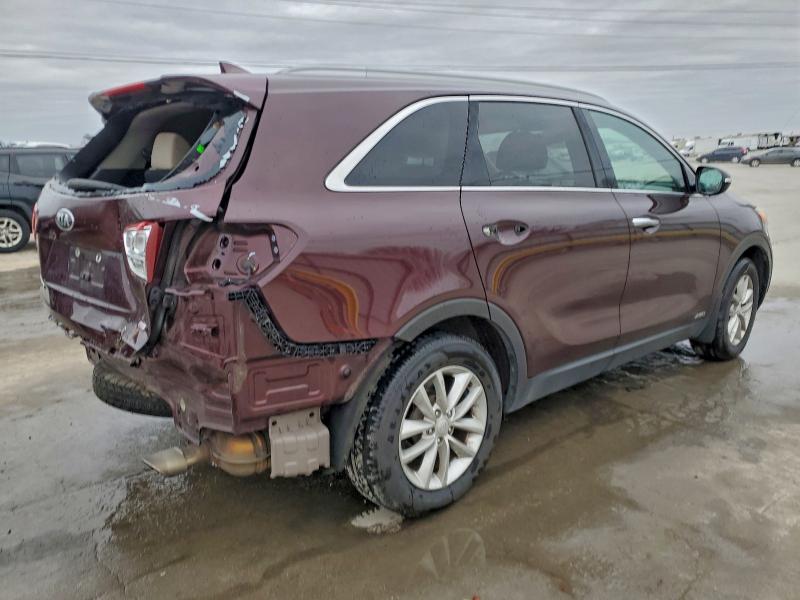 Photo 3 from auction – 2018 KIA SORENTO LX with VIN 5XYPGDA30JG415440