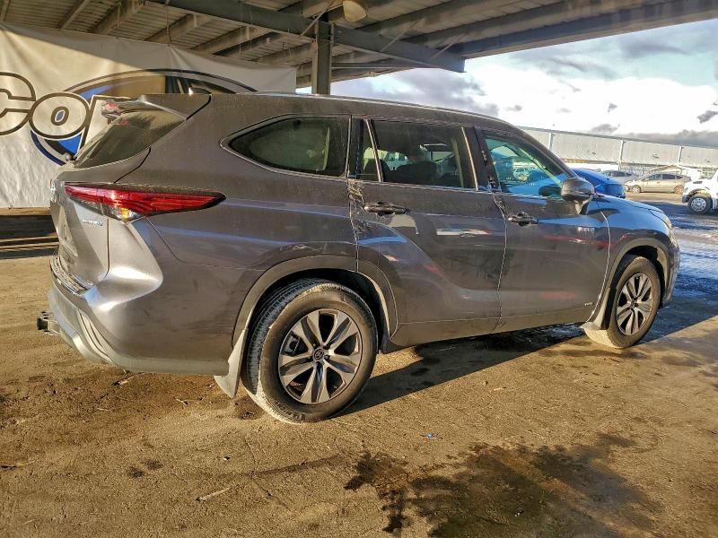 Photo 3 from auction – 2020 TOYOTA HIGHLANDER with VIN 5TDHBRCHXLS506097