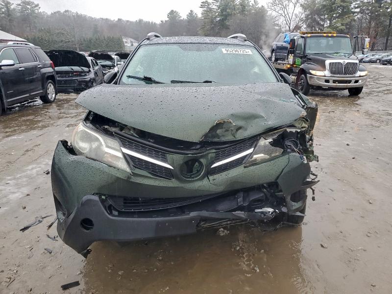 Photo 5 from auction – 2013 TOYOTA RAV4 LE with VIN JTMBFREV0DD034163