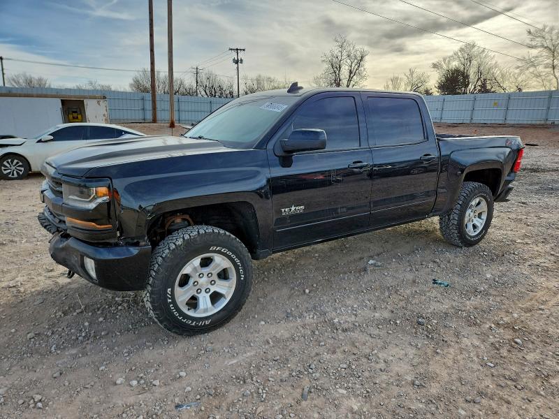 CHEVROLET SILVERADO 2018 with VIN 3GCUKREC1JG543468 - Photo from auction