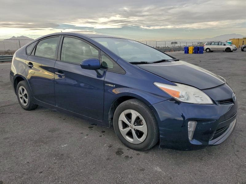 Photo 4 from auction – 2013 TOYOTA PRIUS with VIN JTDKN3DU9D0350063
