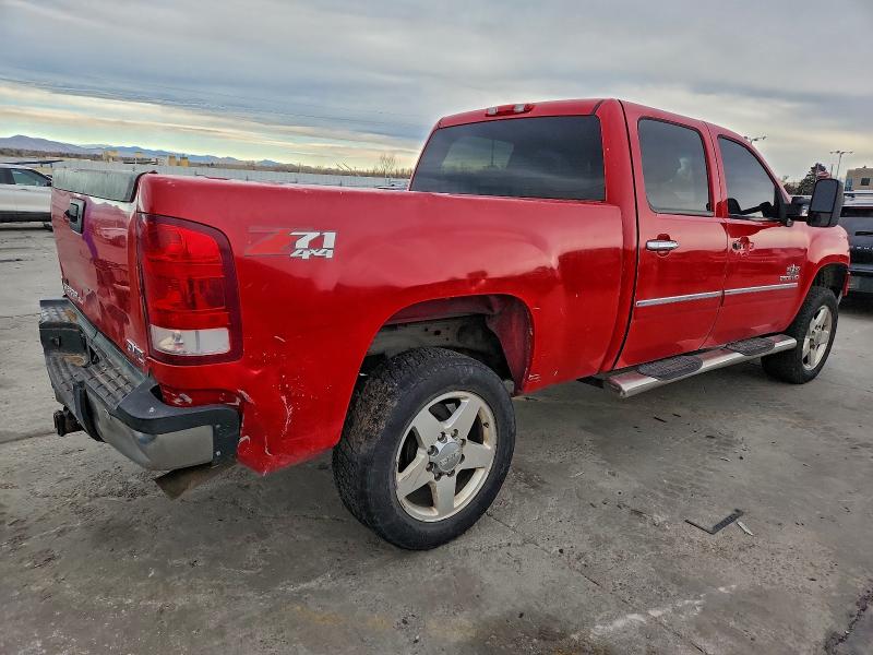Photo 3 from auction – 2013 GMC SIERRA K25 with VIN 1GT120CG1DF227899
